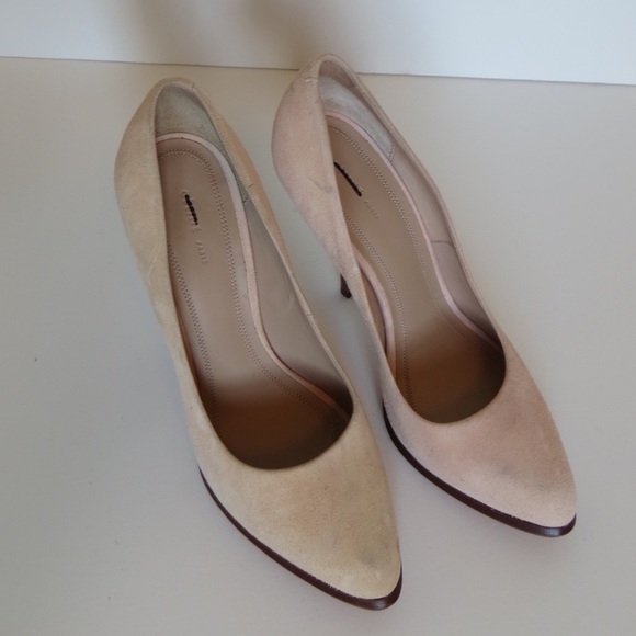 NWOT Celine Cream Suede Pumps - Mismatched sizes 🔴CLEARANCE🔴 - Picture 1 of 6